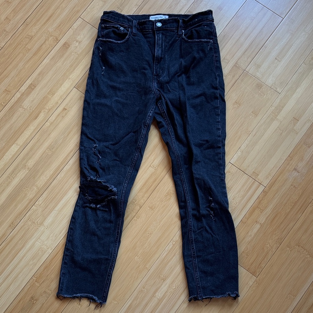 Abercrombie & Fitch Black High-Rise Skinny Jeans
